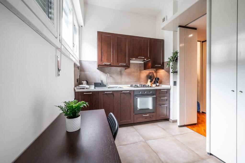 Carrobbio'S Nest - Elegant With Wifi And Netflix Apartamento Milão Exterior foto